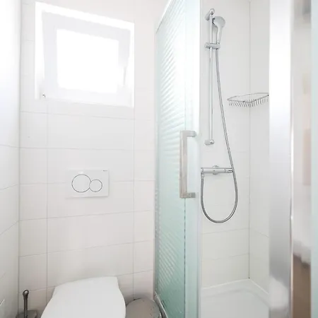 Apartamento By The Sea Petrcane, Zadar - 3285