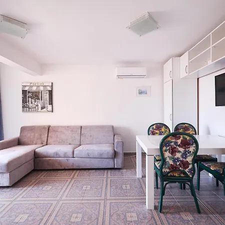 Appartement By The Sea Petrcane, Zadar - 3285 Petrcane